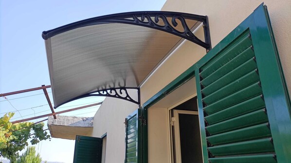 Exterior detail - If you love nature in the hills cottage surrounded by greenery p.t. (Reggio Calabria)