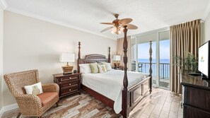 3 dormitorios, tabla de planchar con plancha, wifi gratis y ropa de cama