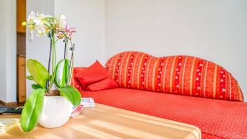 Familienapartment | 1 Schlafzimmer, Zimmersafe, Schreibtisch, schallisolierte Zimmer