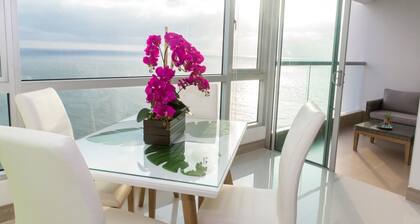 1 Bedroom Ocean View Apartment