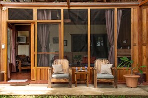 Studio Apartment pool View | Terrace/patio - Bamboo River House (Bahía Ballena)