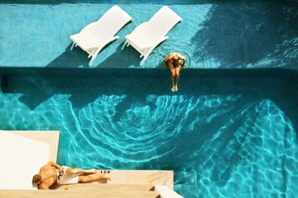 Junior Suite, Poolside (Swim-Up)