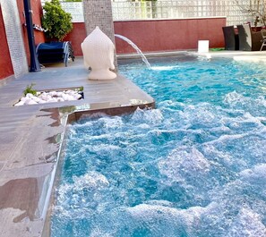 Una piscina climatizada