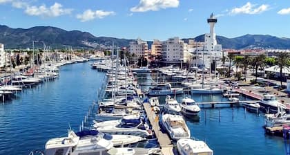 Villa des Orangères Peníssä, 10-13 henkilöä, 5 makuuhuonetta, ilmastointi+ wifi, lämmitetty uima-allas