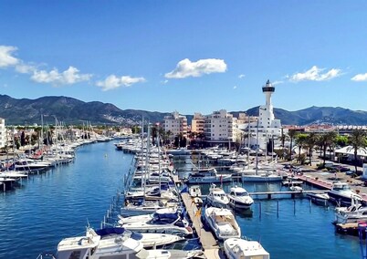 Pení: Holiday home 10-12 pers. Pool with hydrojets, 2 studios, air conditioning, TV+WiFi