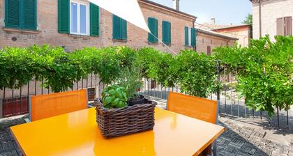 Ferrara Casa Dell'Archivòlto Con Garage