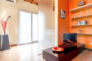 Apartment, 2 Bedrooms | Room amenity - Ferrara Casa Dell'Archivòlto Con Garage (Ferrara)