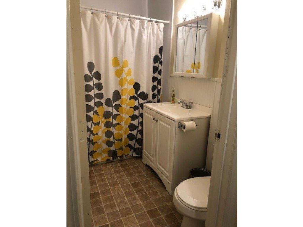 RENOVATED 08-22.  Beautiful Safe and Clean Apartment Close to Everything!!!!