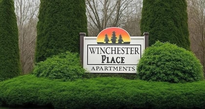 Kaunis turvallinen ja puhdas huoneisto lähellä kaikkea !!!!!