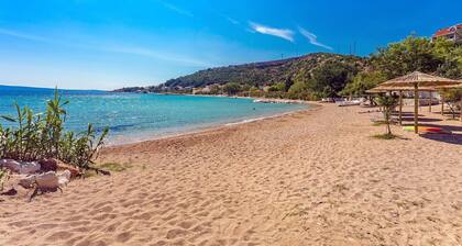 Villa Agava pour 8 personnes, piscine chauffée, jacuzzi, sauna, salle de gym, 4 chambres en suite