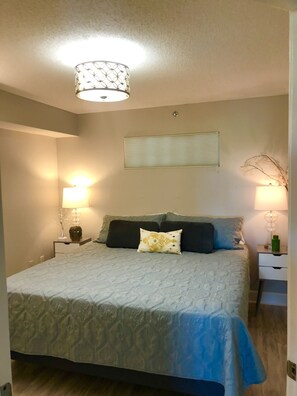 1 bedroom, in-room safe, iron/ironing board, free WiFi