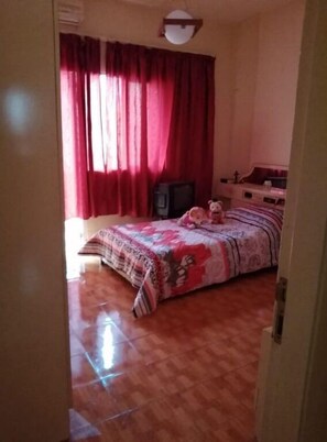 2 bedrooms, free WiFi