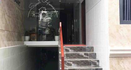 Five House Condominium #21