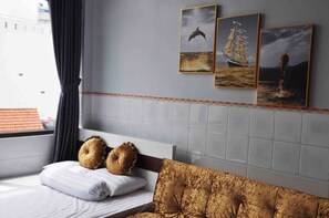 1 多间卧室、客房内保险箱、熨斗/熨衣板、WiFi