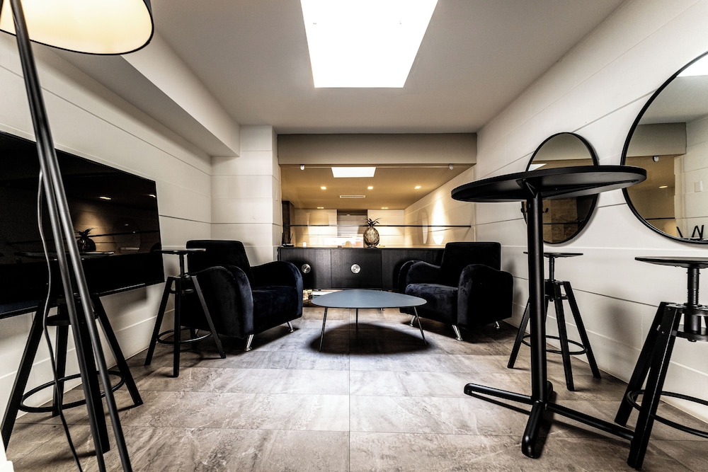 Neko Boutique Hotel by null