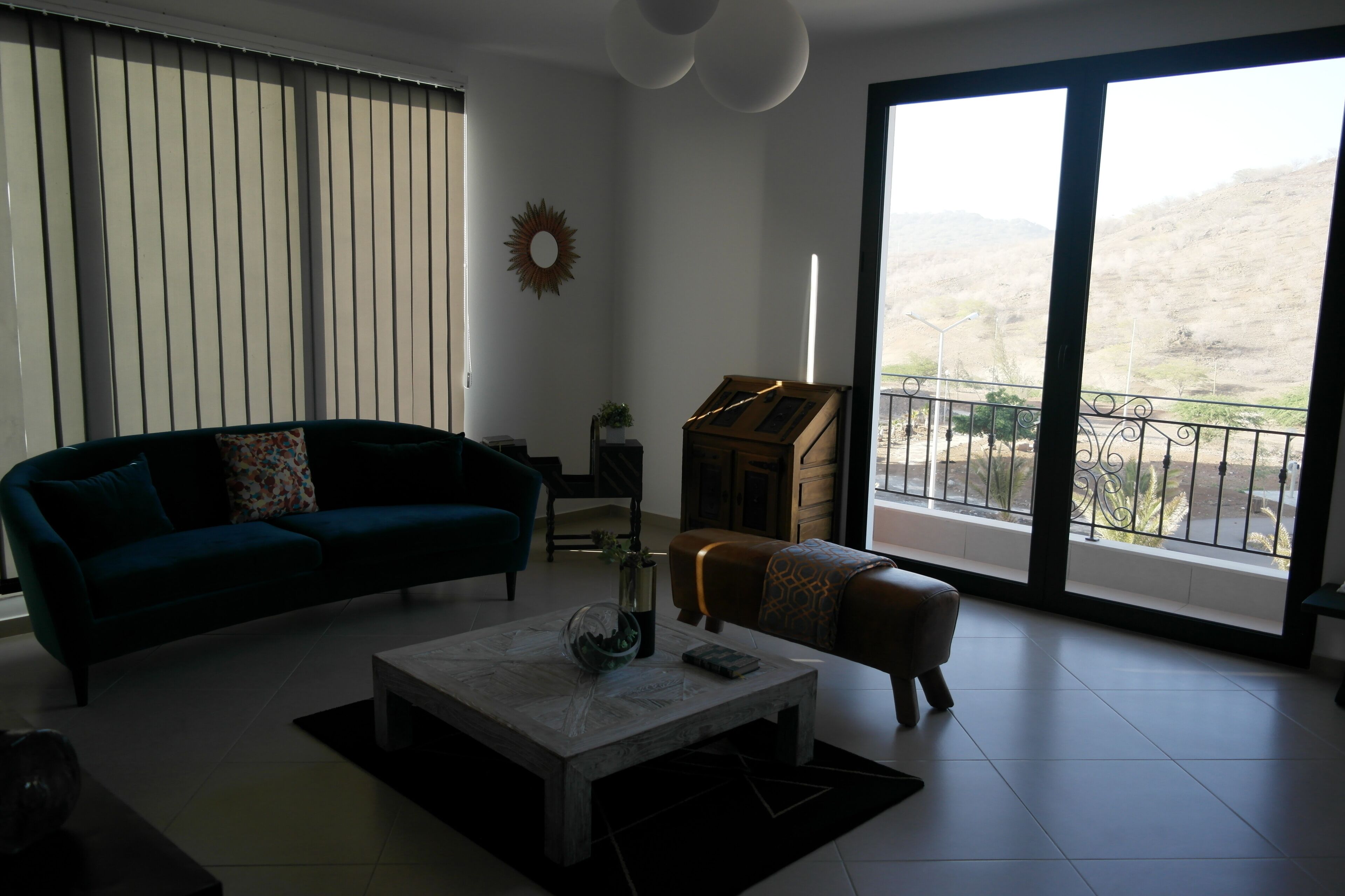 Apartamento, 2 habitaciones (Palace) | Sala de estar | Una Smart TV, películas de pago