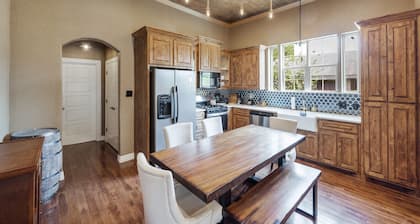 The Waco Victorian: 5min to Silos/Downtown/Baylor