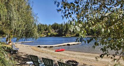 The Lake House in Rathdrum w/ Beach & Fire Pit