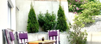 Nice apartment approx. 25sqm with small terrace. 5 minutes walk to the S-Bahn