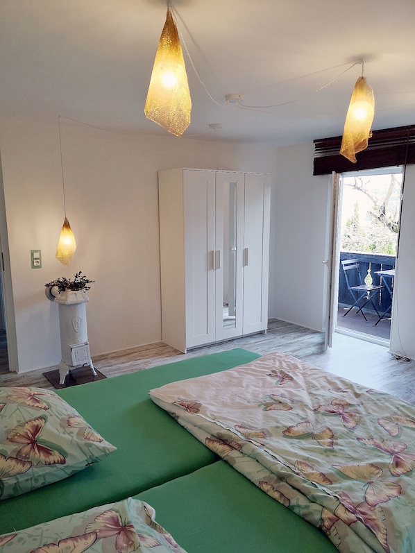 2 bedrooms, desk, soundproofing, iron/ironing board