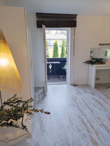 Large vacation guest apartment Münsing near Lake Starnberg and the Alps 125m² ground floor + first floor