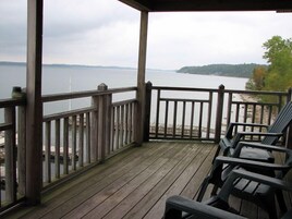 2-BR Riverfront (Top Floor) | Individually decorated, individually furnished, desk, free WiFi