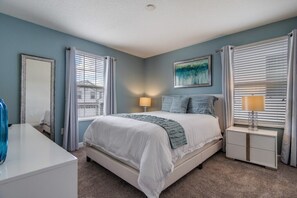 8 bedrooms, free WiFi - Alluring 8bed 5bath Pool Villa at Champions Gate (Davenport)