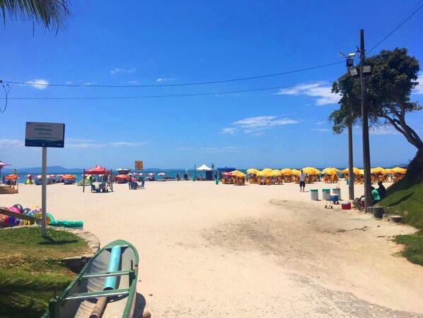 Playa en los alrededores 