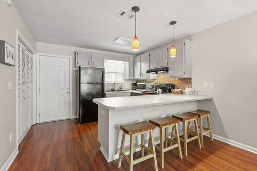 Belle maison de ville à quelques pas de FSU et du stade Doak Campbell