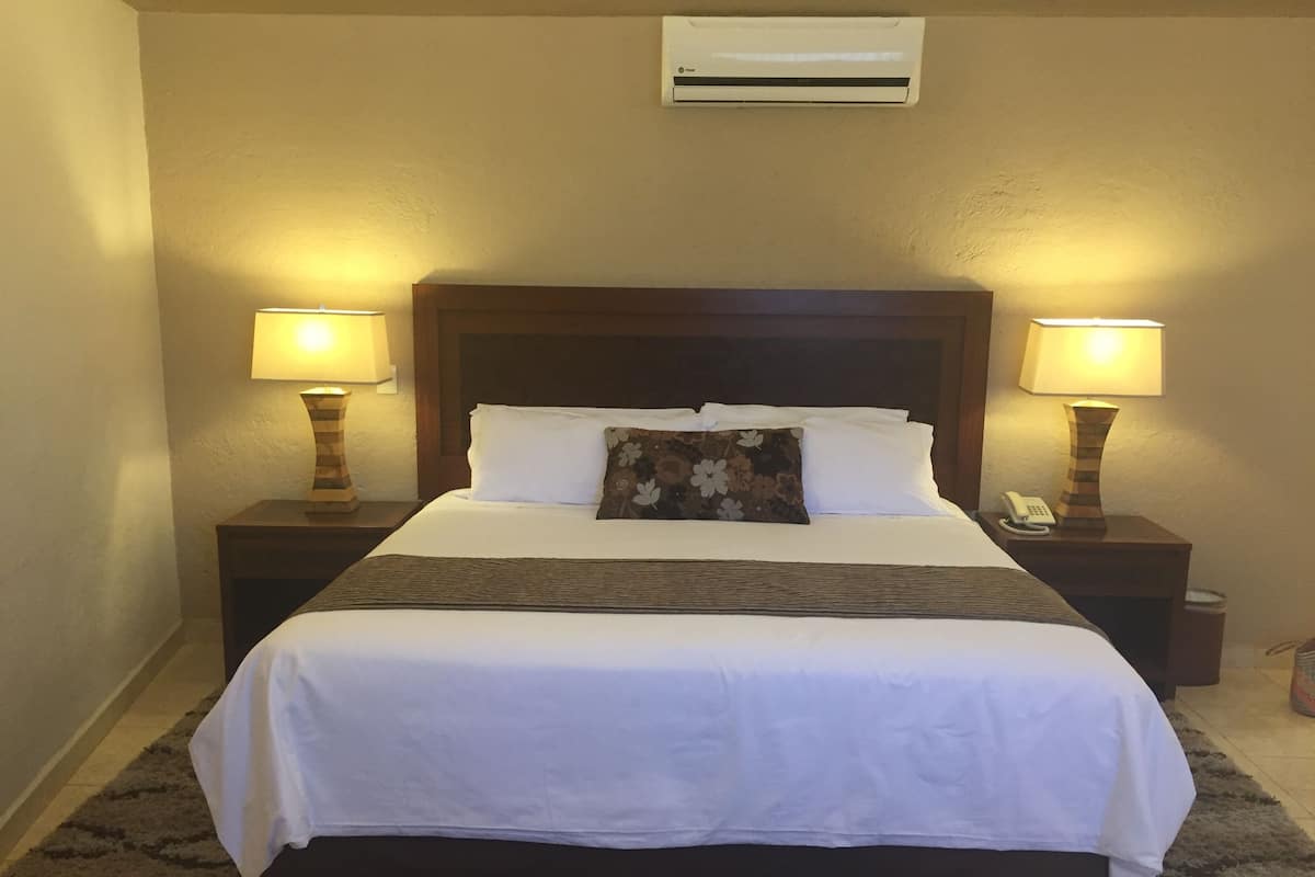 Traditionele kamer | Lakens van Egyptisch katoen, luxe beddengoed, donzen dekbedden
