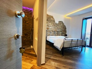 Double or Twin Room, 1 Double Bed | Premium bedding, down comforters, memory foam beds, minibar - L'Orologio Bed & Breakfast (Capaccio-Paestum)