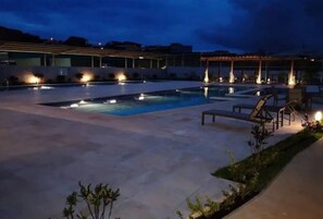 Beheizter Pool