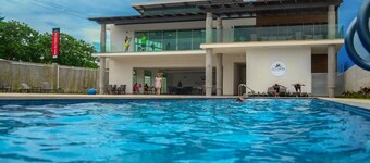 Valley Views Apartment - Uncomparable Views of San Jose