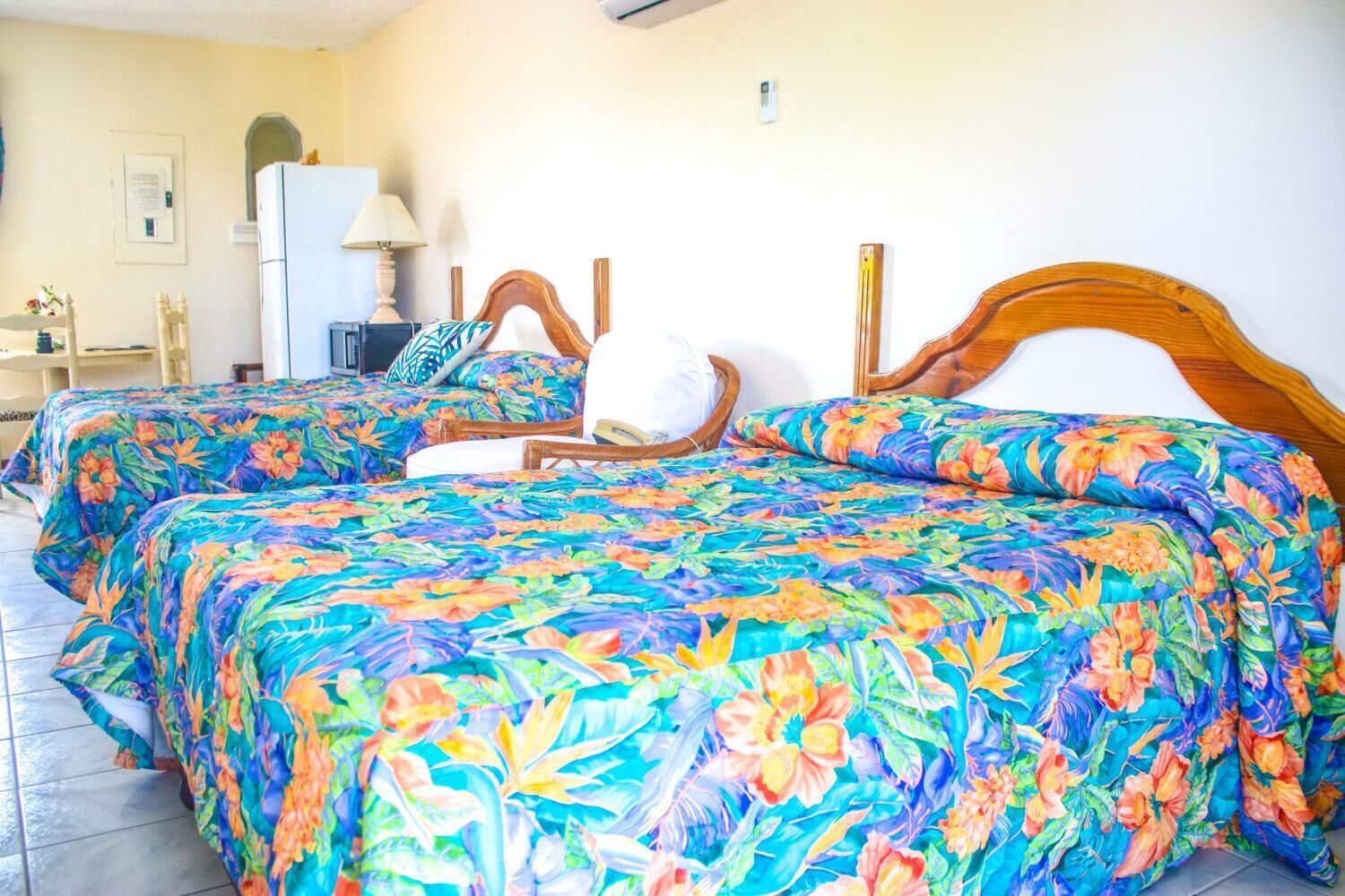 1 多间卧室、高档床上用品、特色装修、特色家居