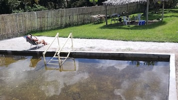 Utomhuspool
