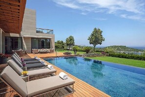 Seasonal outdoor pool - BO008 Bodrum by Villaofsummer (Bodrum)