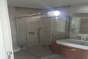 Villa, 2 Bedrooms | Bathroom