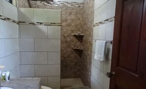 Bathroom - Caribbean Coconut (Cahuita)