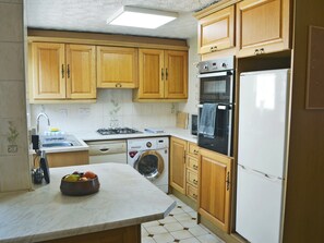 Geschirrspüler, Hochstuhl