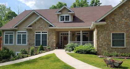 Private Country House near Lake Geneva, Como and Williams Bay