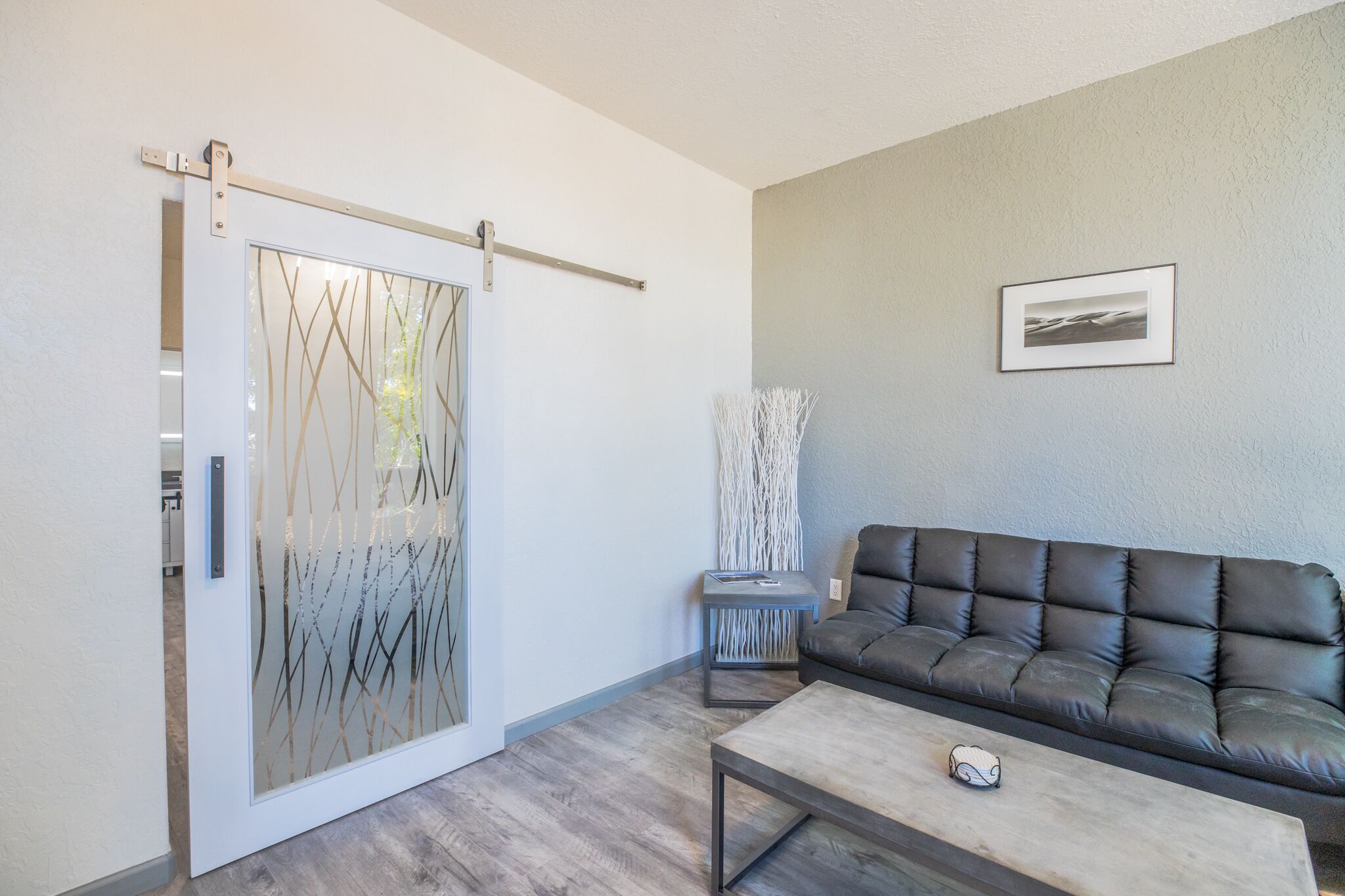 Loft #2 of 5 Private Queen Bedroom, 1 bathroom Suite