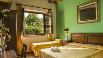 Coffres-forts dans les chambres, rideaux occultants