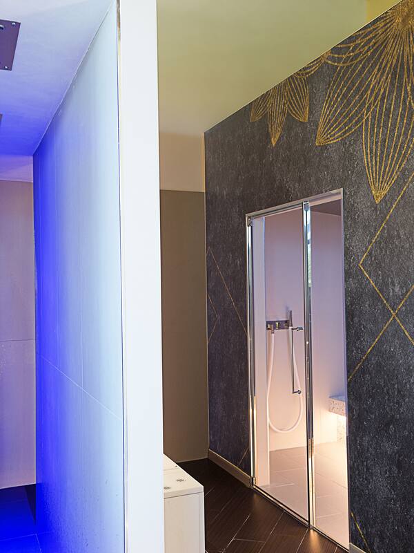 Couples treatment room(s), Turkish bath/hammam, body treatments