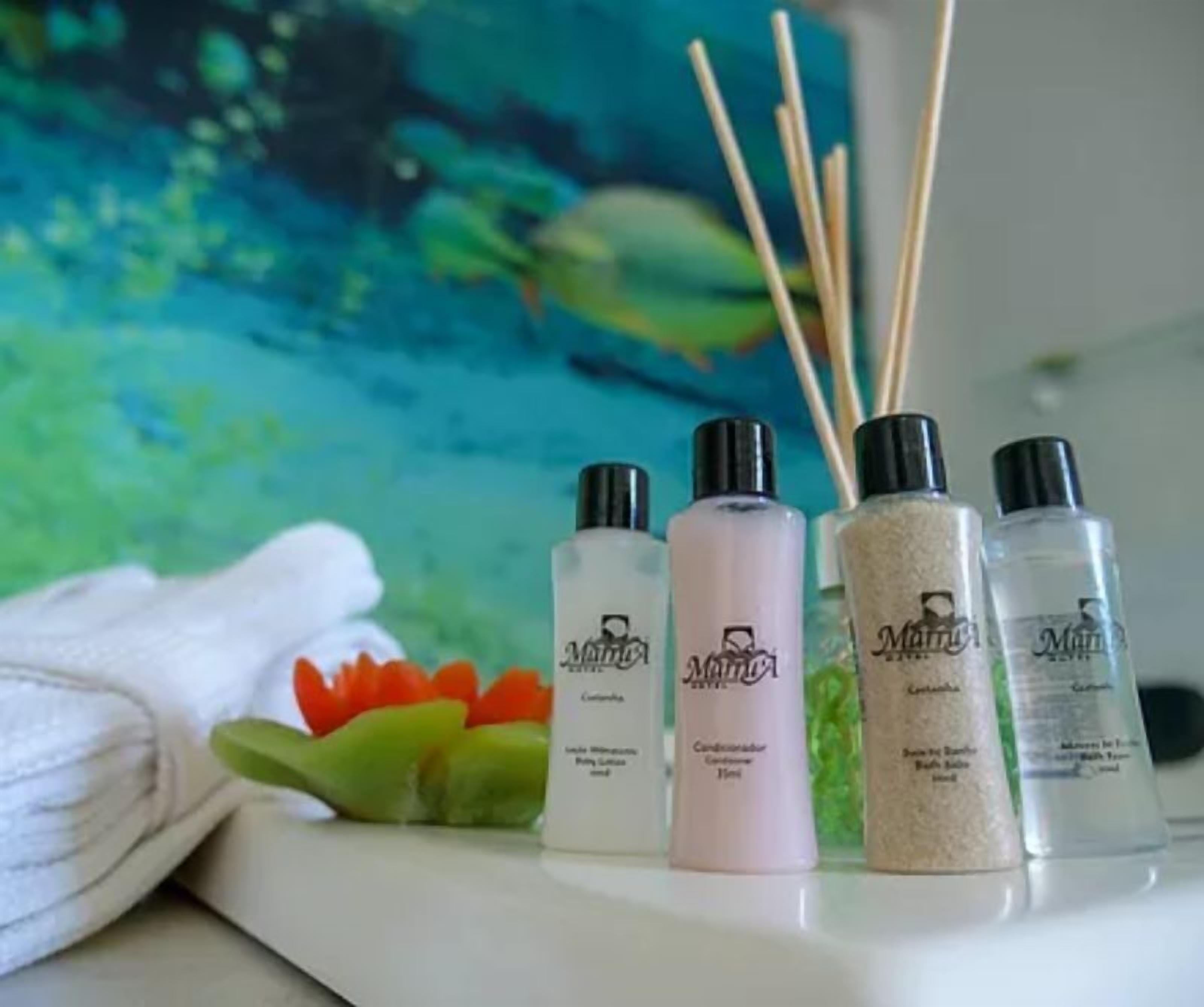 luxury suite | bathroom amenities | free toiletries, towels