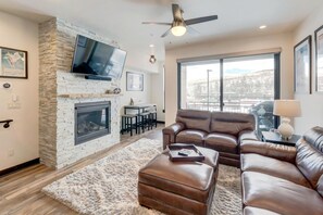 Smart TV, fireplace, video games, Hulu