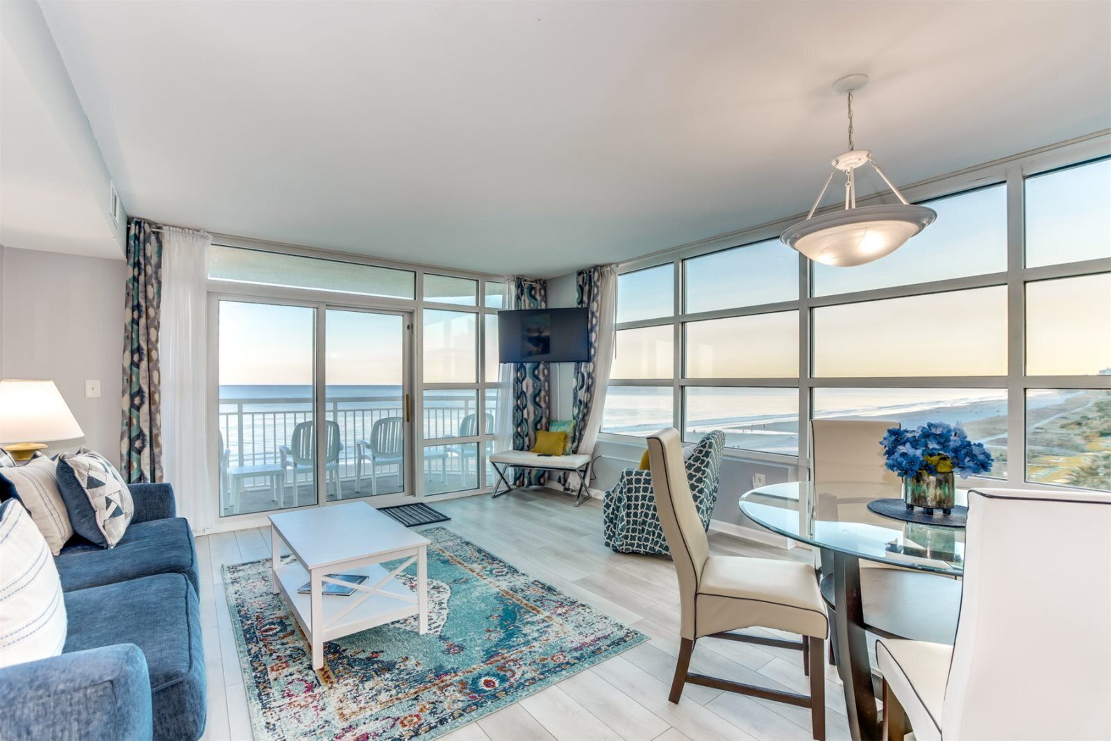 Plan your Escape to Carolinian Resort 533!