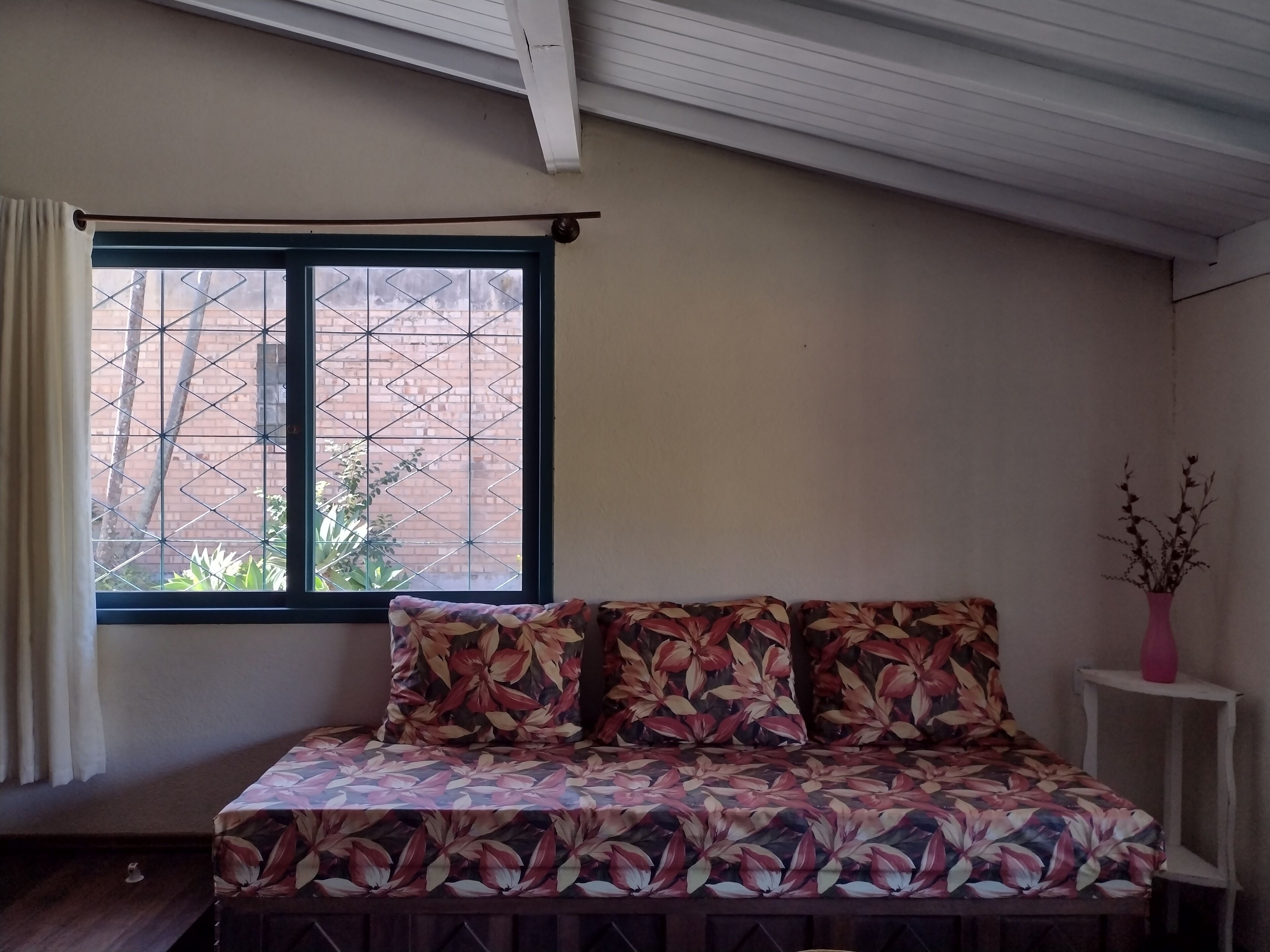 House 100 meters from the beach of Porto Belo