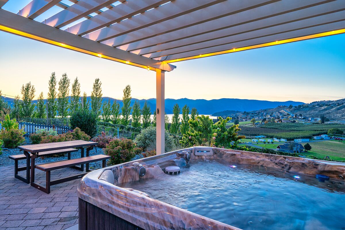 Private Hot Tub