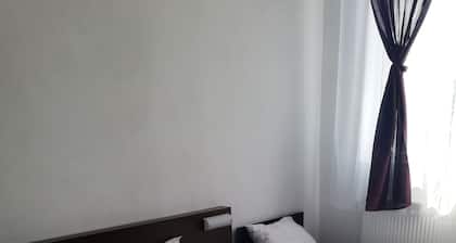 Hostel Valcea