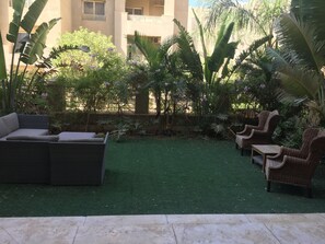 Terrace/patio - 2 BR Apt close to AUC & Point 90 (Cairo)